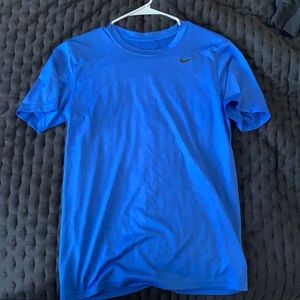 Men’s Drifit Nike Shirt Size S